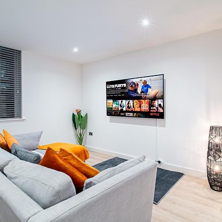 2-Bedroom With Breathtaking Views In Holmfirth Village, Huddersfield Kültér fotó